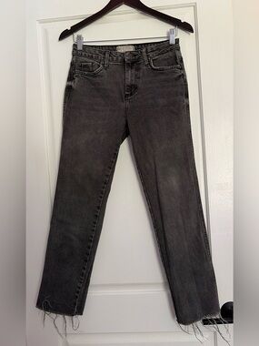FREE PEOPLE Skinny Jeans in Washed Charcoal with Frayed Hem (US 26)